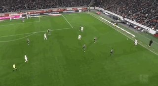 开云官网-【德甲】斯图加特连送大礼，拜仁3比1逆转11分领跑