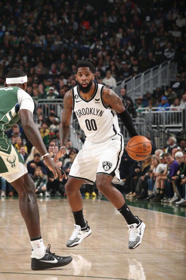 1666849210572043438.jpg 篮网下半场哑火遭逆转 纳什教练生涯首次被驱逐